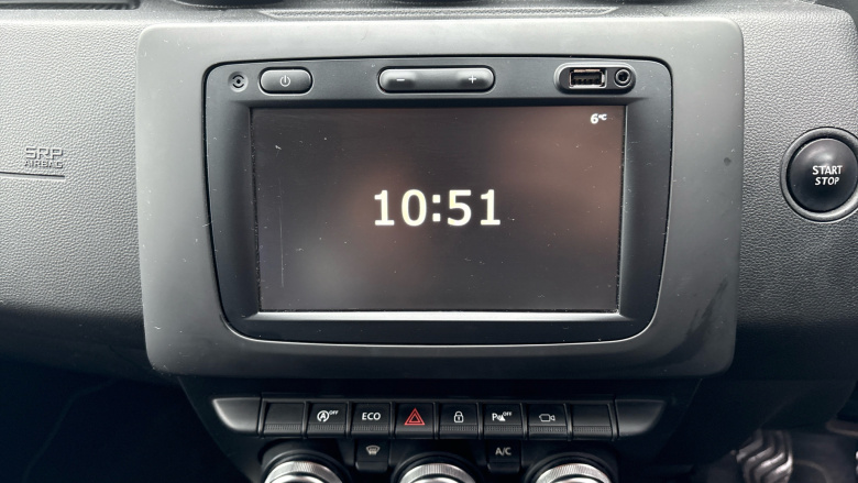 Dacia Duster 1.6 SCe Prestige 5dr Petrol Estate